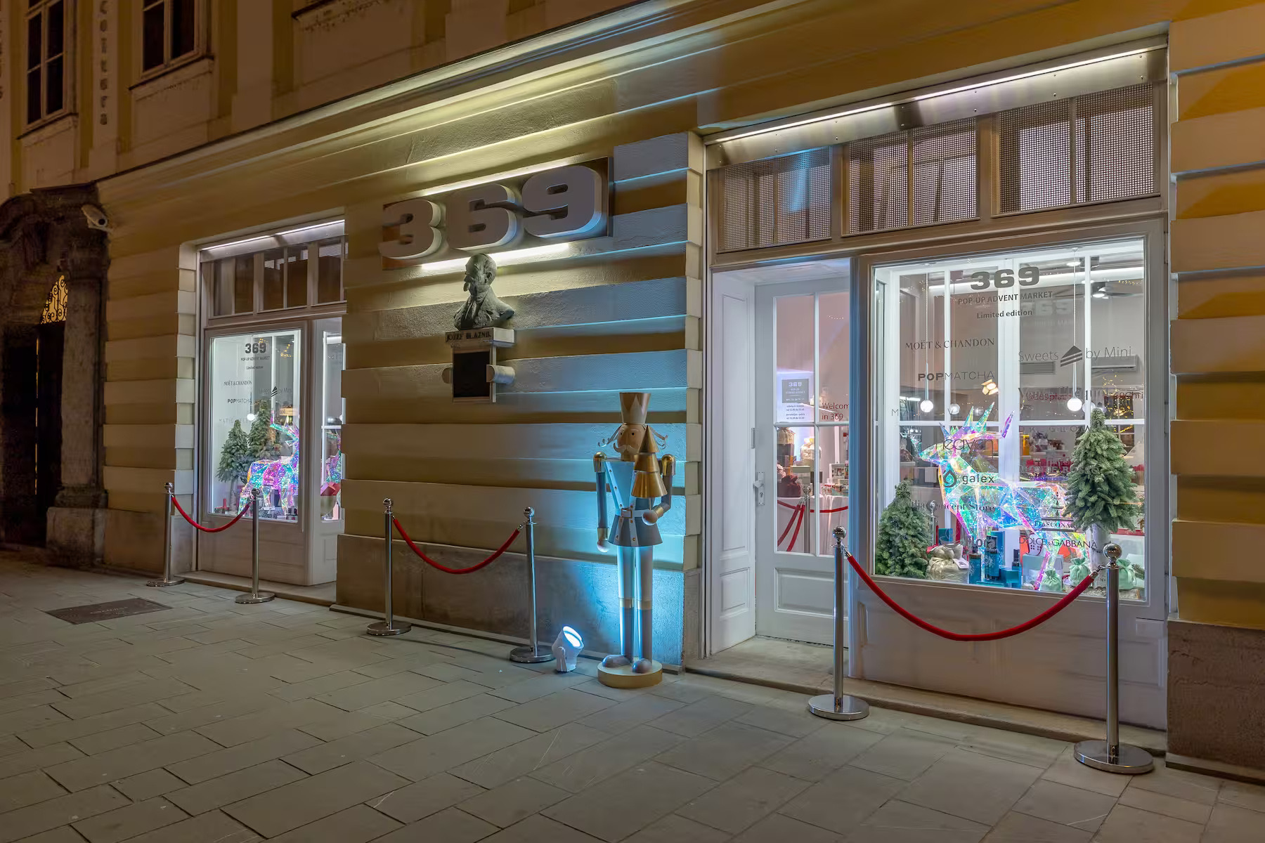 369 Place Ljubljana — catering finger food in dekor
